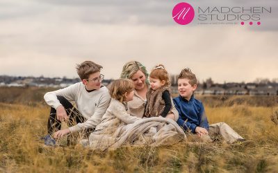 Mother’s Day Mini Sessions | Heartwarming Portraits in Medicine Hat